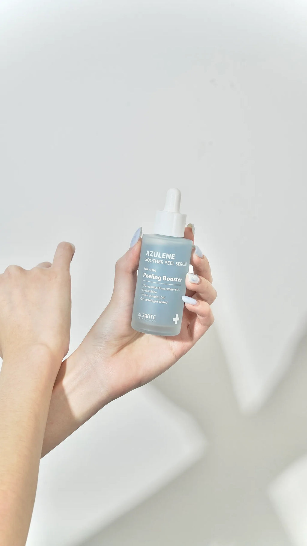 Dr. Sante Azulene Soother Peel Serum